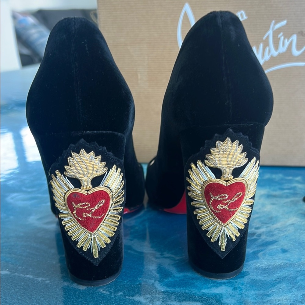 Christian Louboutin Black Velvet Heels size 37 - Picture 3 of 13